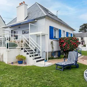  Hébergement de vacances La Glycine France