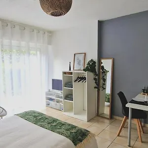  Appartement A Mi-chemin France
